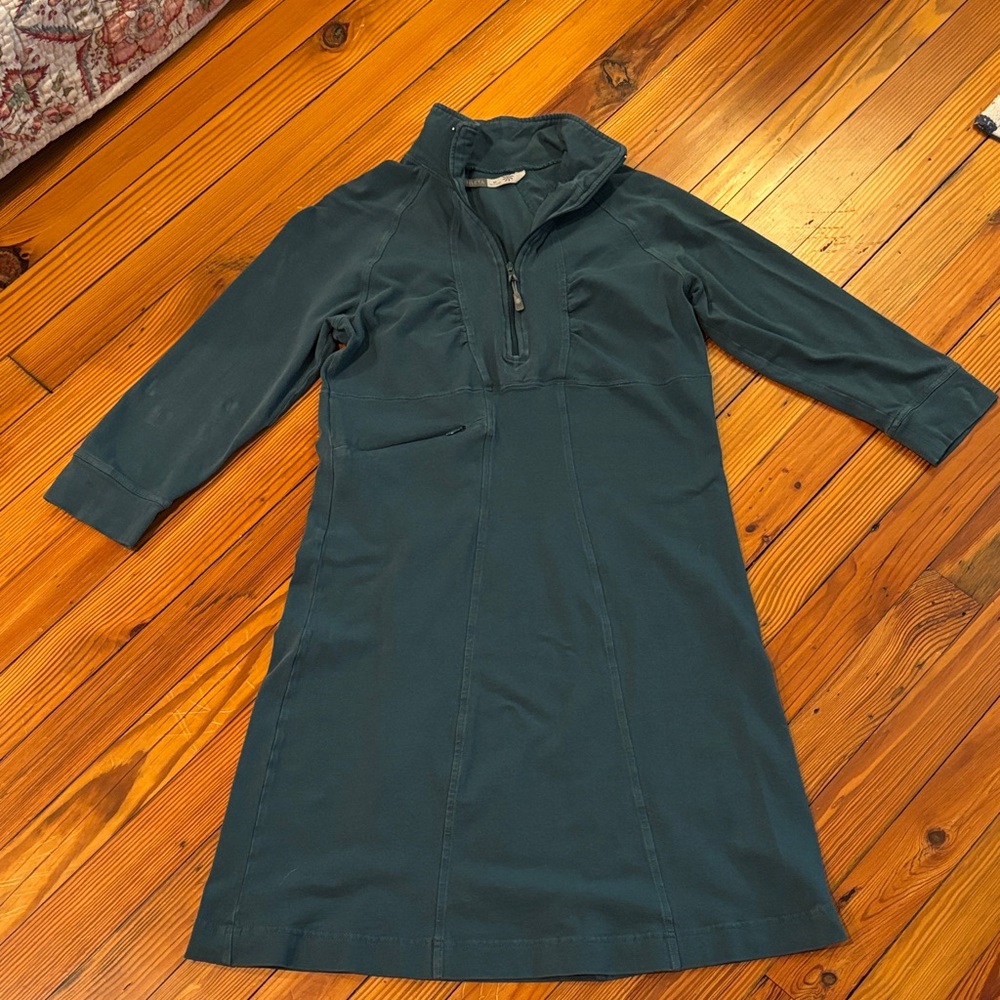 Athleta Dress